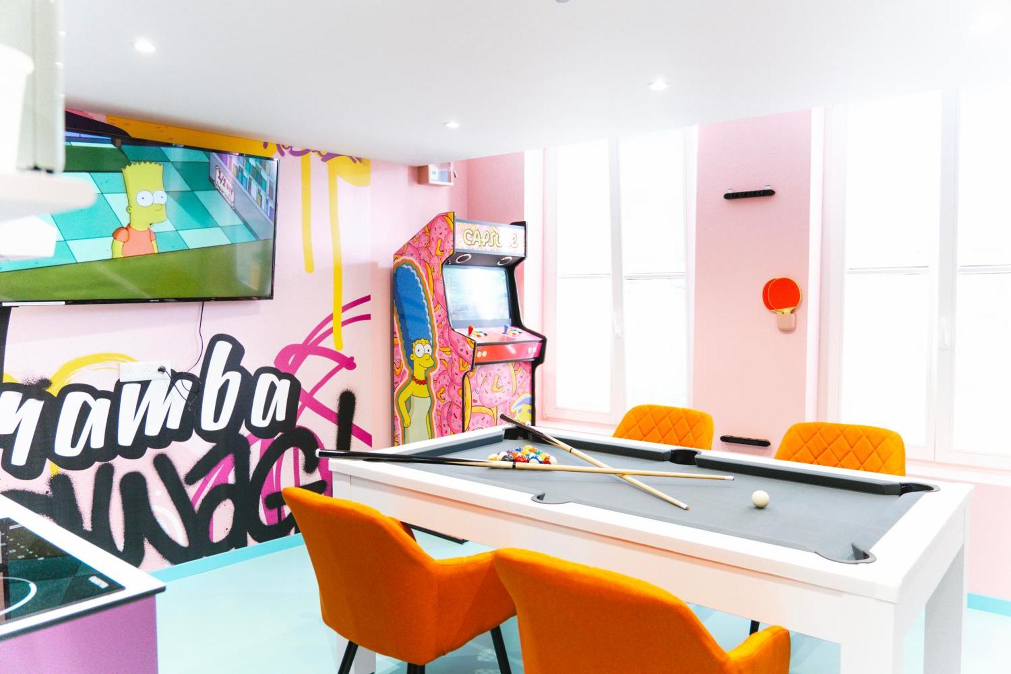 Capsule Springfield - Balneo -Sauna - Billard ดูเอ ภายนอก รูปภาพ