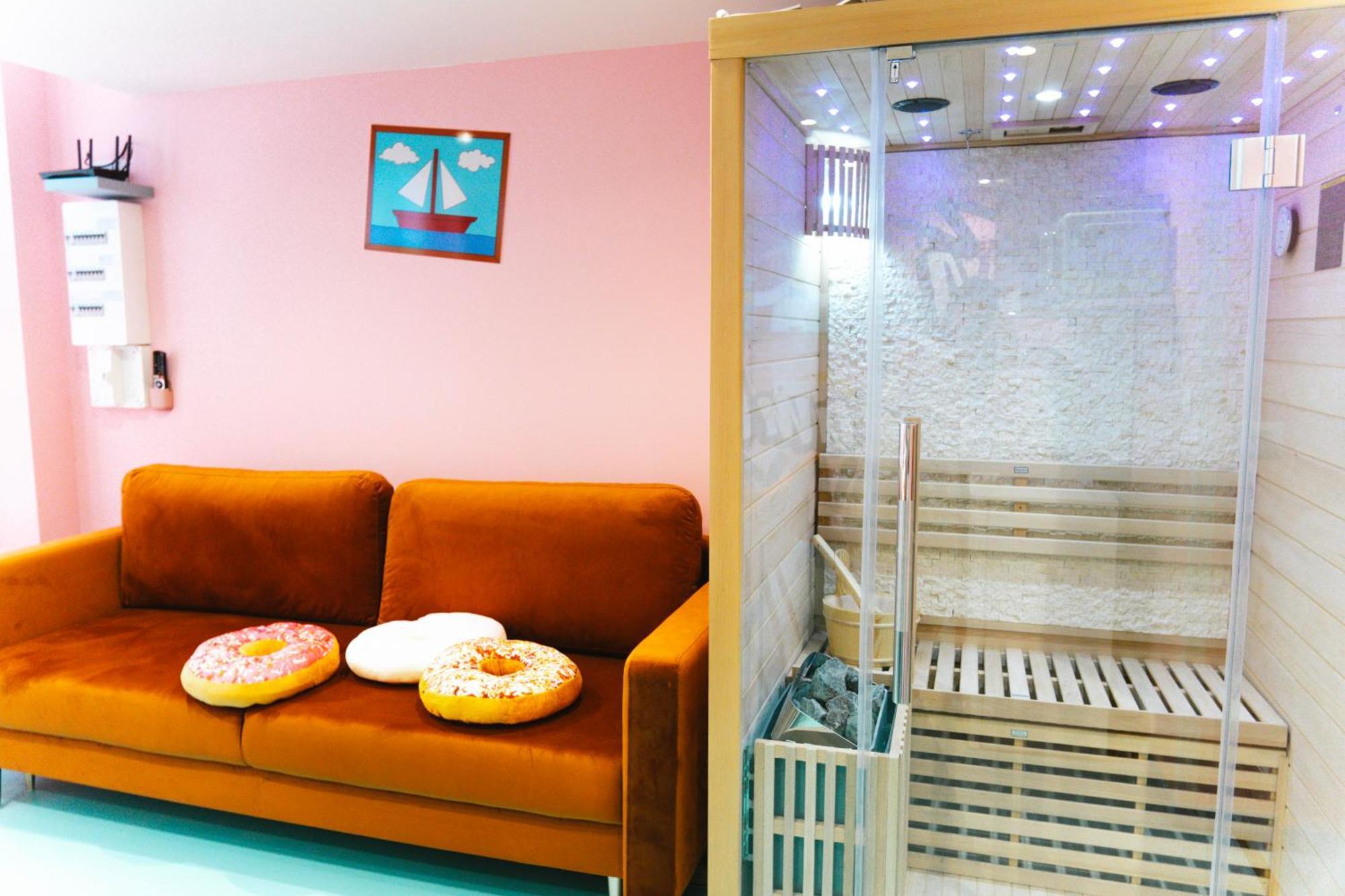 Capsule Springfield - Balneo -Sauna - Billard ดูเอ ภายนอก รูปภาพ