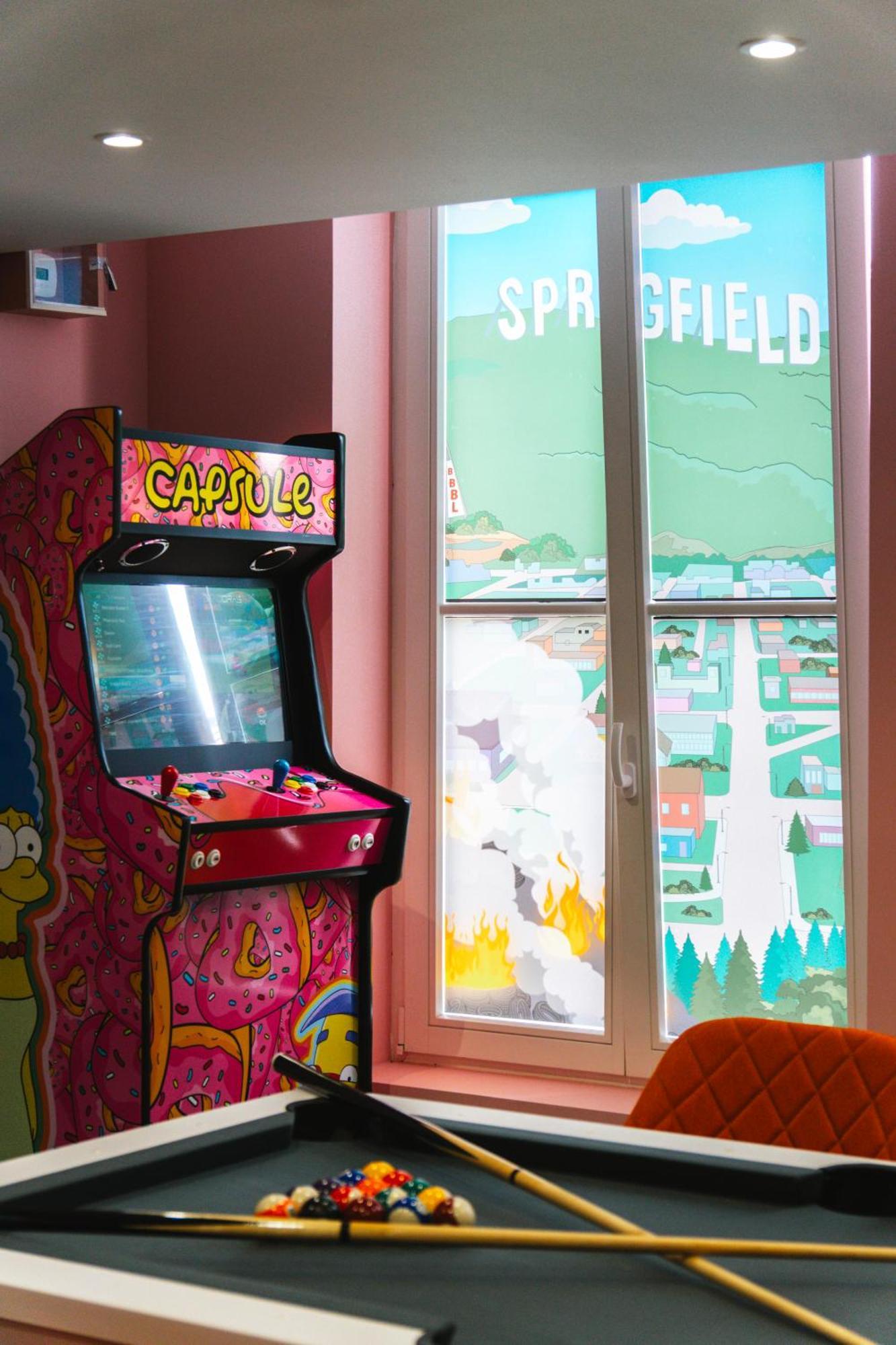 Capsule Springfield - Balneo -Sauna - Billard ดูเอ ภายนอก รูปภาพ
