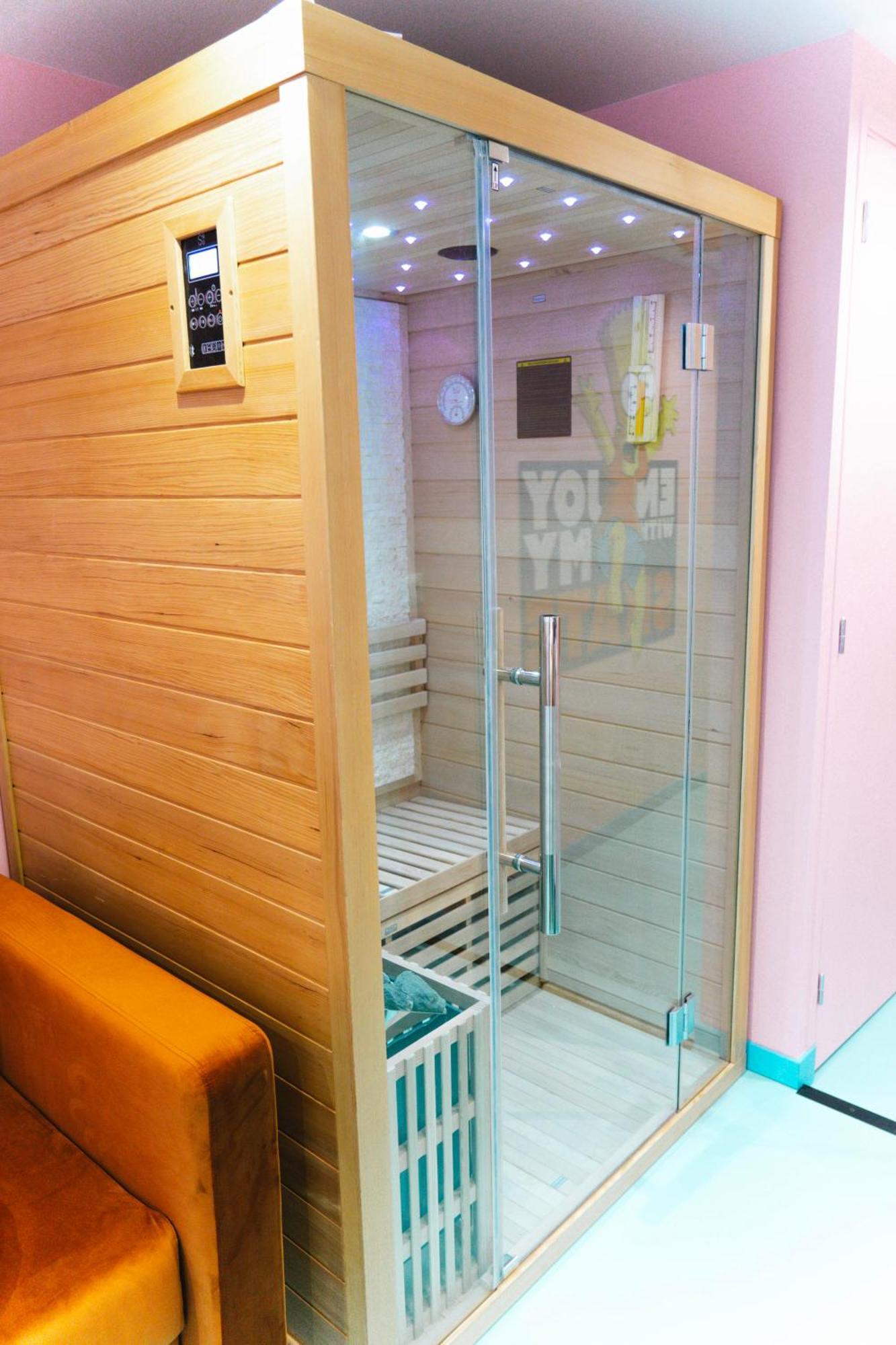 Capsule Springfield - Balneo -Sauna - Billard ดูเอ ภายนอก รูปภาพ