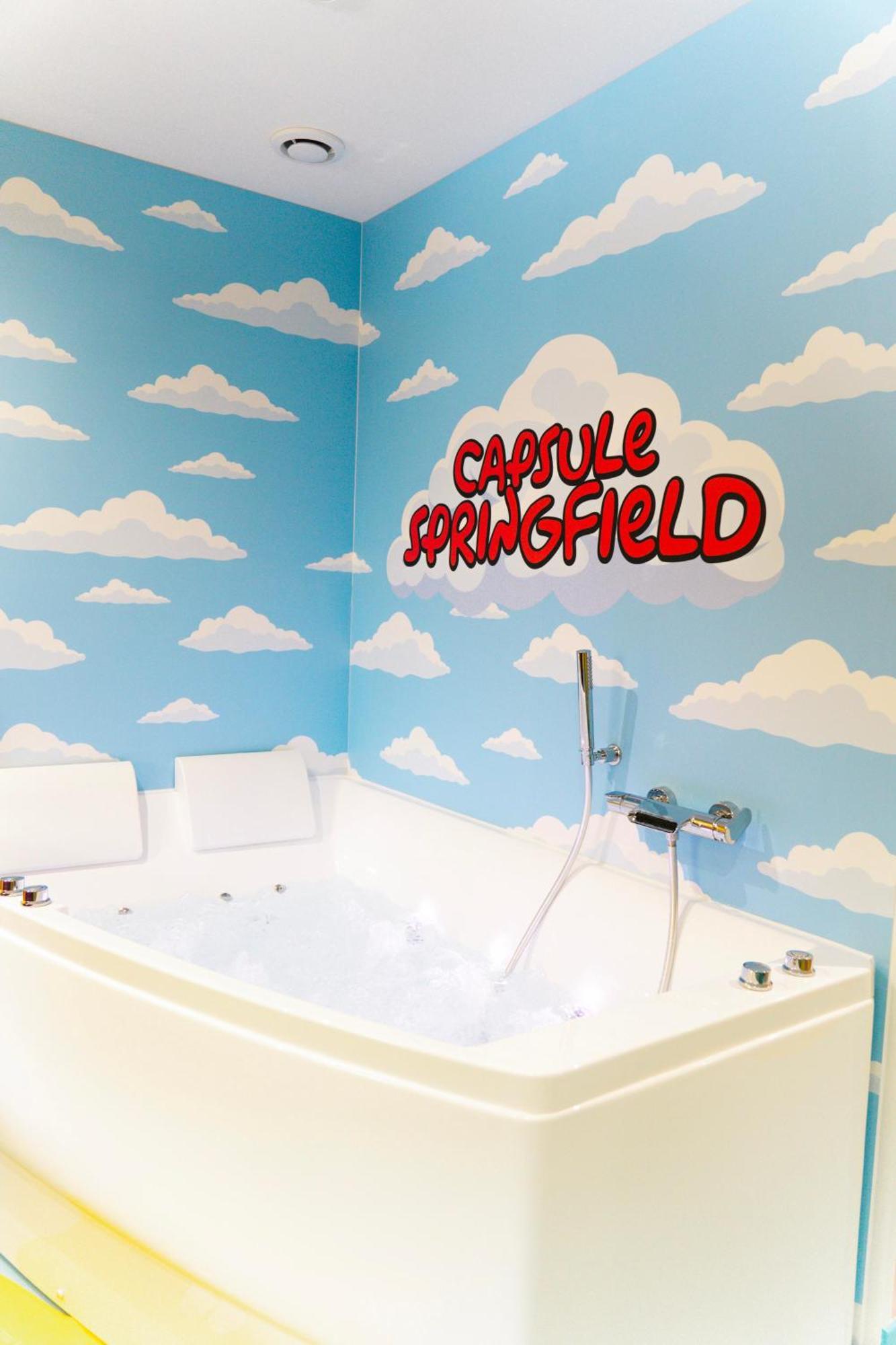 Capsule Springfield - Balneo -Sauna - Billard ดูเอ ภายนอก รูปภาพ